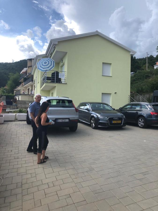 Una Lovran Exterior photo